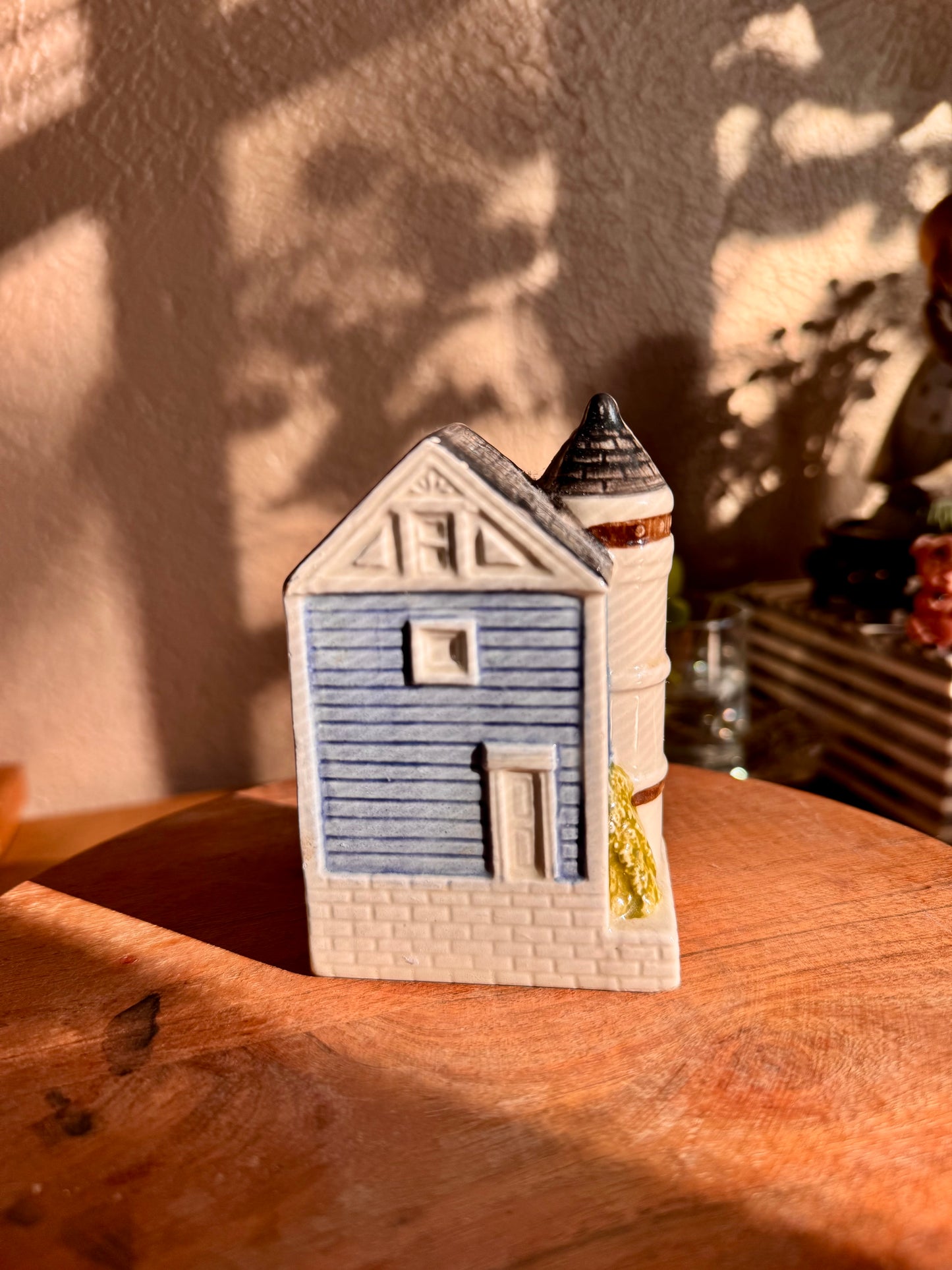 Vintage Victorian House Pepper Shaker