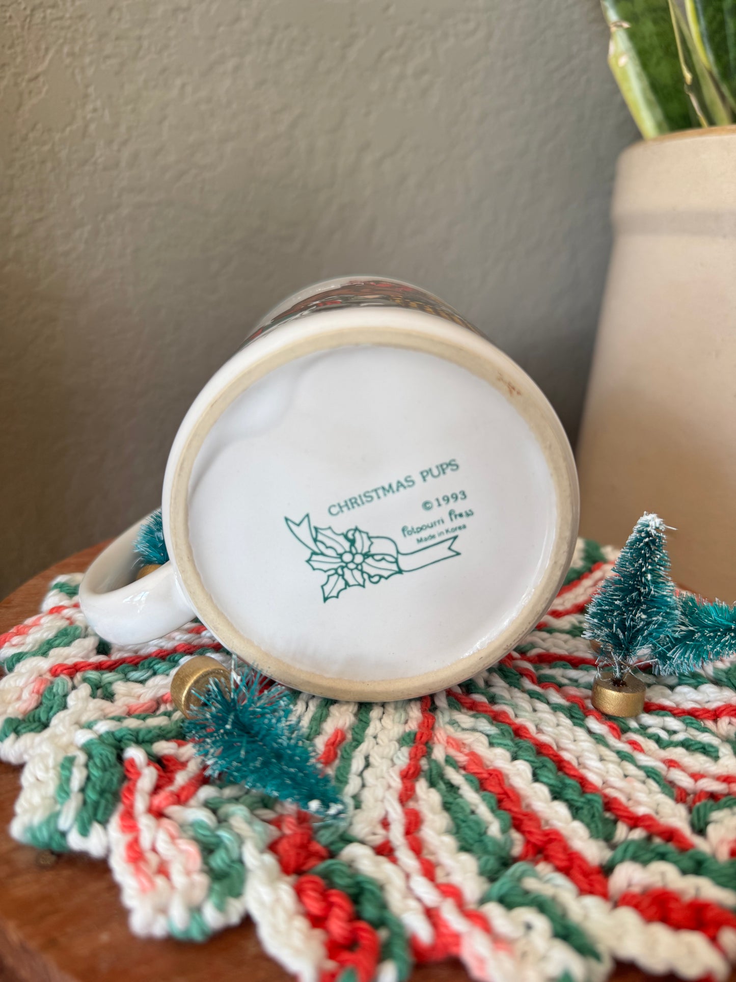 Vintage Santa with Puppies Mug