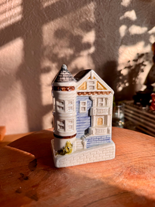 Vintage Victorian House Pepper Shaker