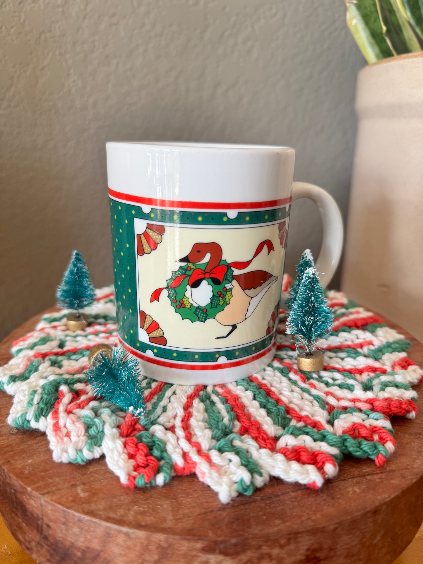 Vintage Holiday Goose with Wreath Mug