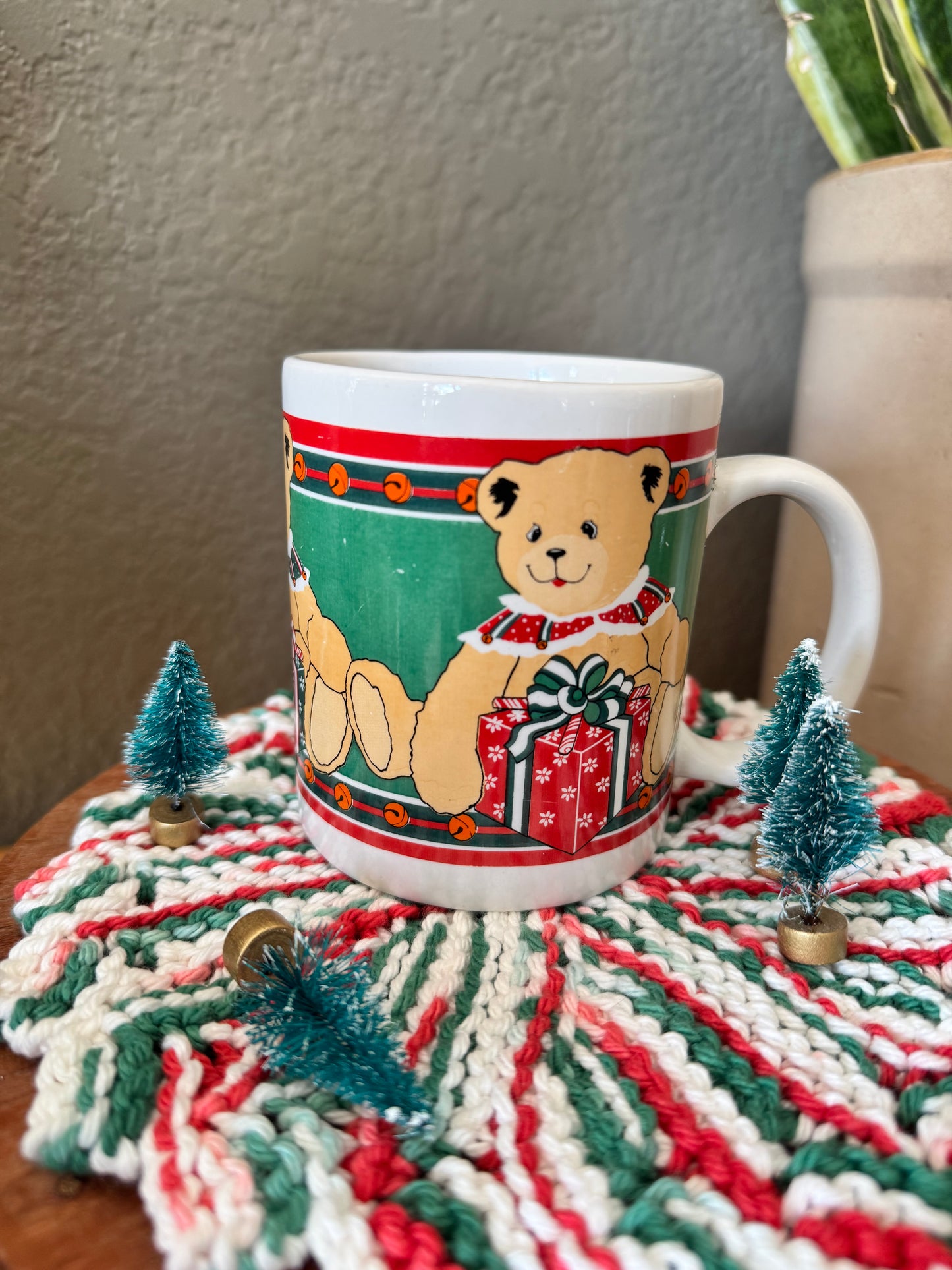 Vintage Teddy Bears & Presents Mug