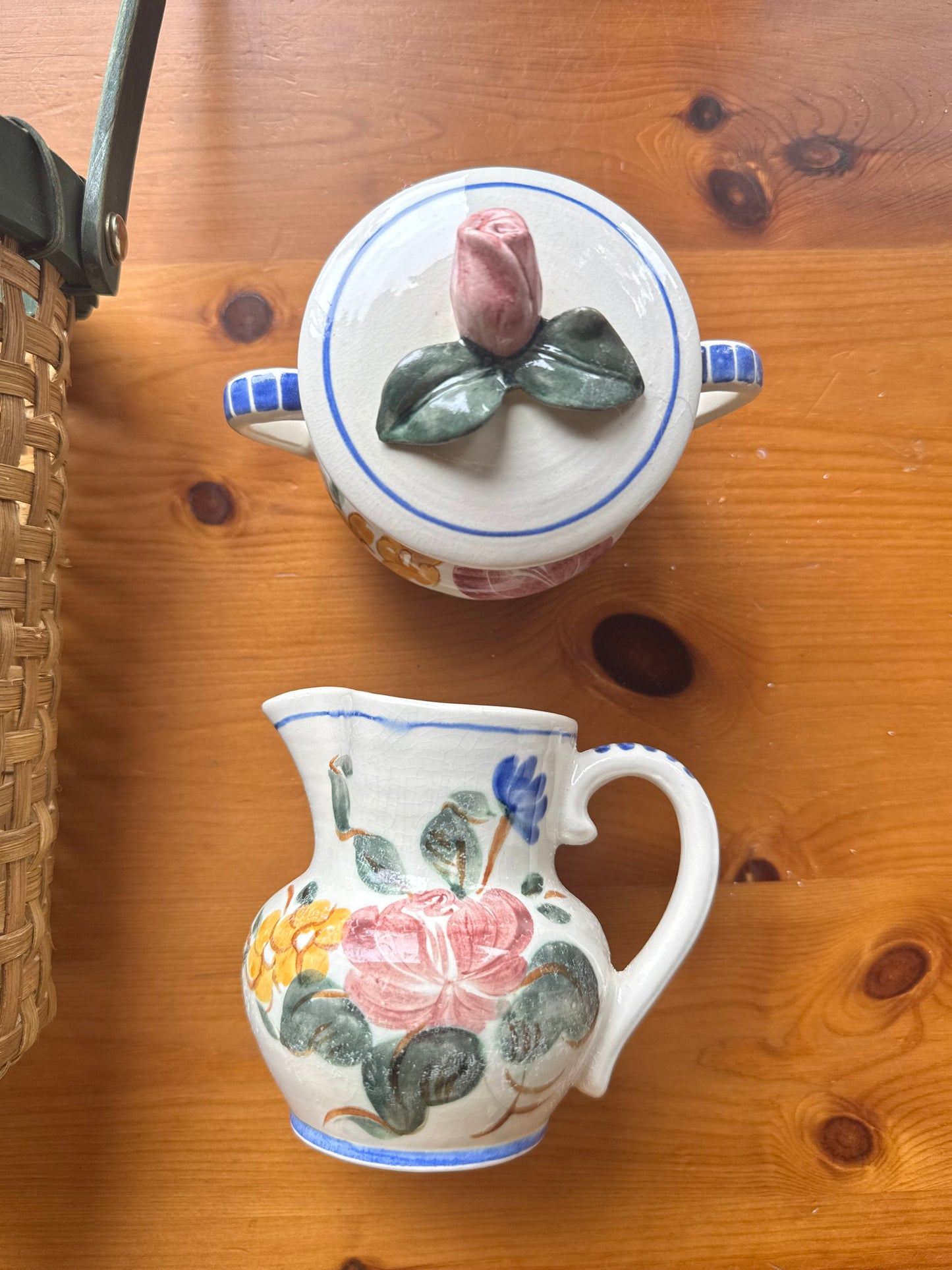1940’s Creamer & Sugar Bowl Set