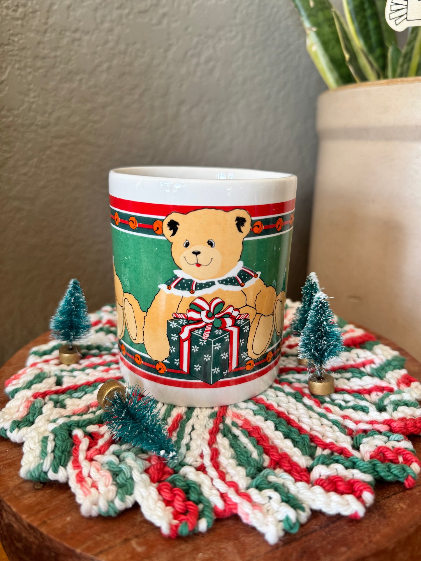 Vintage Teddy Bears & Presents Mug
